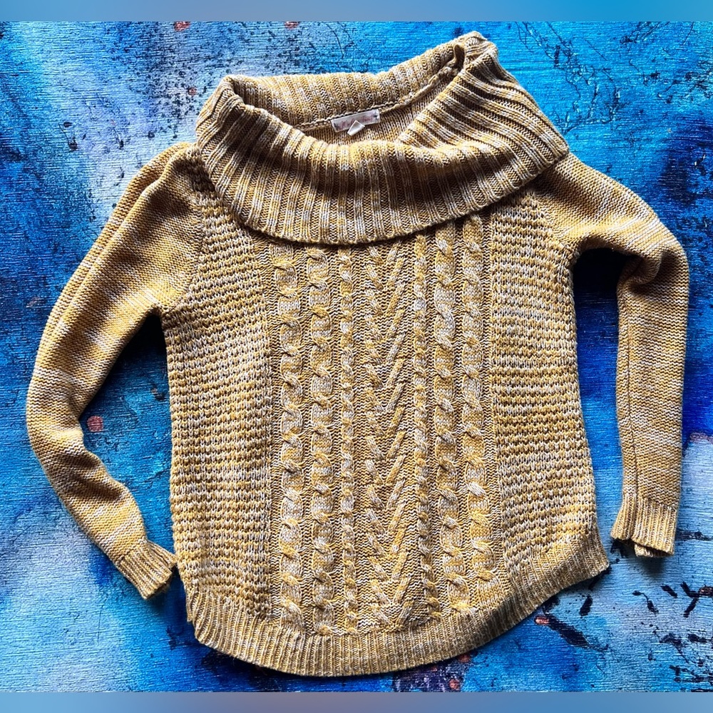 Cowl neck great condition small yellow/gold sweater